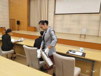 禮儀競賽展風(fēng)采 提升服務(wù)樹品牌